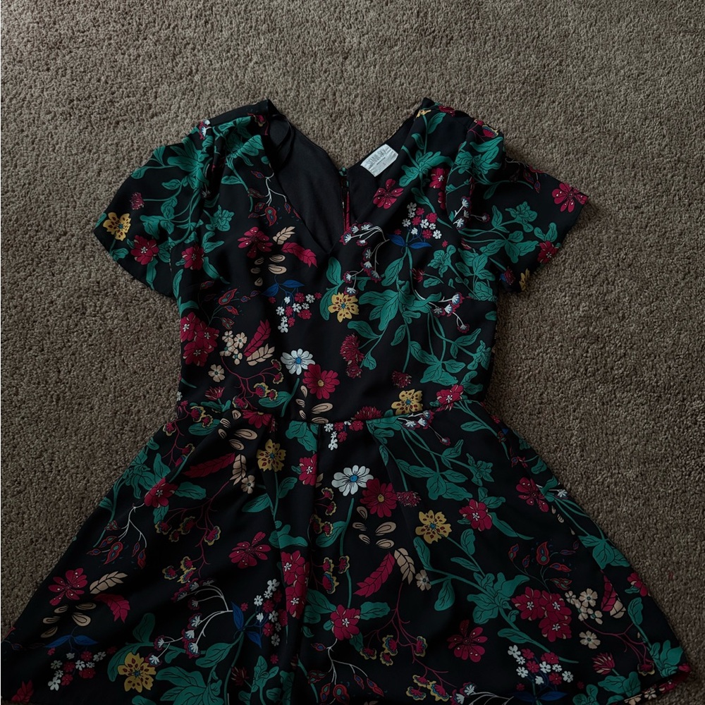 Women’s Floral Black Jumper/short